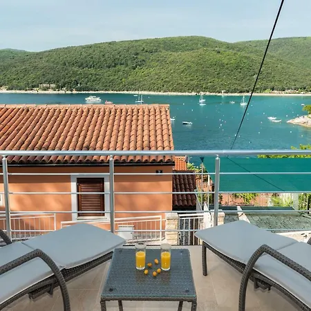 Apartment Mirella 1 