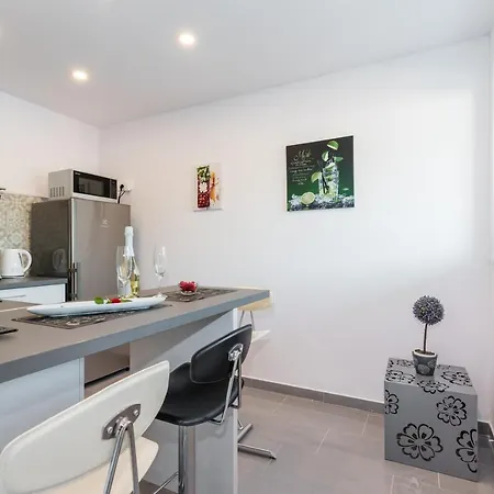 Apartment Mirella 1 
